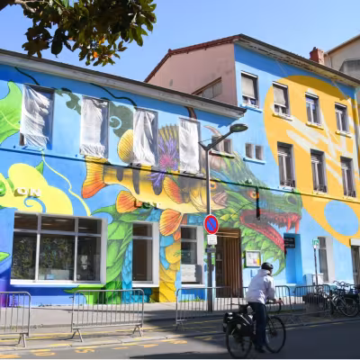 nouvelle fresque pour la bibliothèque de la Guillotière